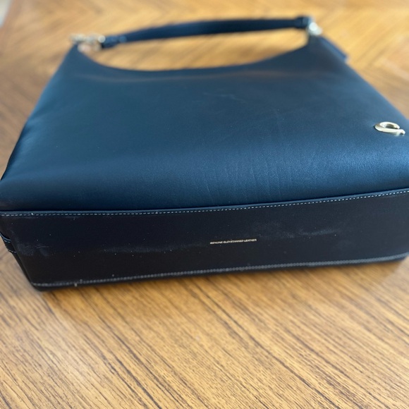 New Coach Black Leather Shoulder Bag with Gold Accent and Wallet - Picture 7 of 16